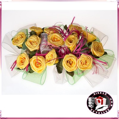 Centro com Rosas Amarelas