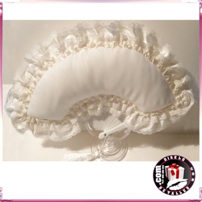 Leque para Alfinetes com Renda